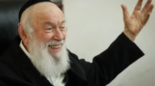 הרב יצחק זילברשטיין על מעצר בני הישיבות: "אין לך זכות גדולה מזו"