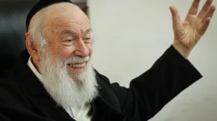 הרב יצחק זילברשטיין על מעצר בני הישיבות: "אין לך זכות גדולה מזו"