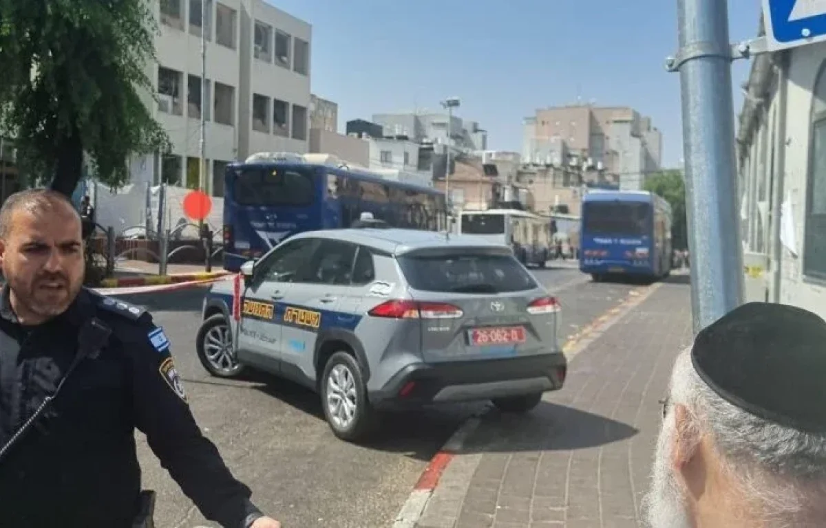 דרמה בבני ברק: חפץ חשוד אותר באוטובוס, כוחות משטרה הוזעקו למקום
