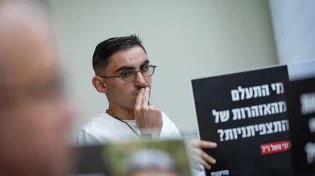רום ברסלבסקי פרץ בבכי: "עכשיו אני יכול להגיד שניצחתי"