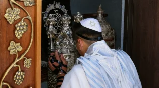 בין המצרים: הכוח הרוחני מפרשת פנחס שמסוגל לקרב את הגאולה