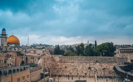 בין המצרים 2026: כל ההלכות החשובות שכל יהודי חייב להכיר