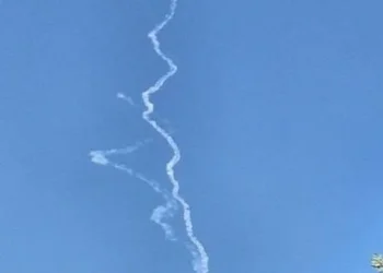 ההסלמה מתרחבת: טילים לעבר ירדן, וארה"ב מגבירה את התקיפות באיראן ההסלמה מתרחבת: טילים לעבר ירדן, וארה"ב מגבירה את התקיפות באיראן