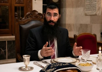 "ריבונו של עולם, אני רוצה לקיים את המצווה" - ואז נשמעו דפיקות בדלת
