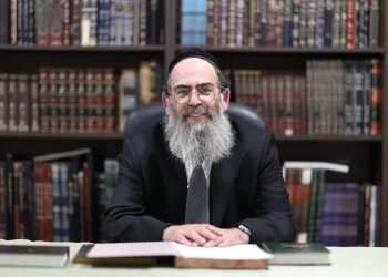 למה שום דבר לא משתנה בכוח? למה שום דבר לא משתנה בכוח?