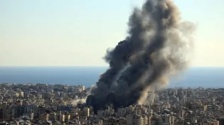 פיצוצים בדרום איראן: ארה"ב הרחיבה את התקיפות, טראמפ מאיים "יש לנו עיניים על היעד"
