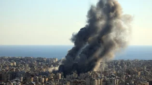 פיצוצים בדרום איראן: ארה"ב הרחיבה את התקיפות, טראמפ מאיים "יש לנו עיניים על היעד"