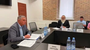 לקראת אומן תשפ"ו: פגישת היערכות רשמית בקייב עם בכירי הממשל האוקראיני