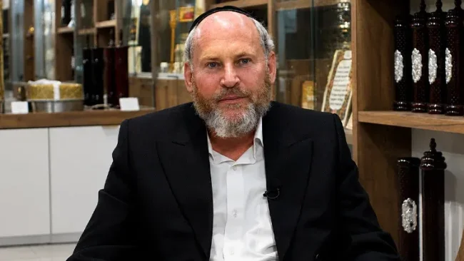 מ־300 דולר להצלחה גדולה: הסיפור הלא ייאמן של זאב וקסברגר