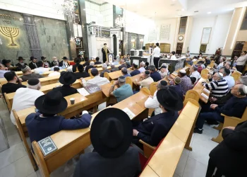 מעמד פתיחת סניף לכולל "ברכת אברהם" במעלה אדומים (צילום: יעקב כהן) מעמד פתיחת סניף לכולל "ברכת אברהם" במעלה אדומים (צילום: יעקב כהן)