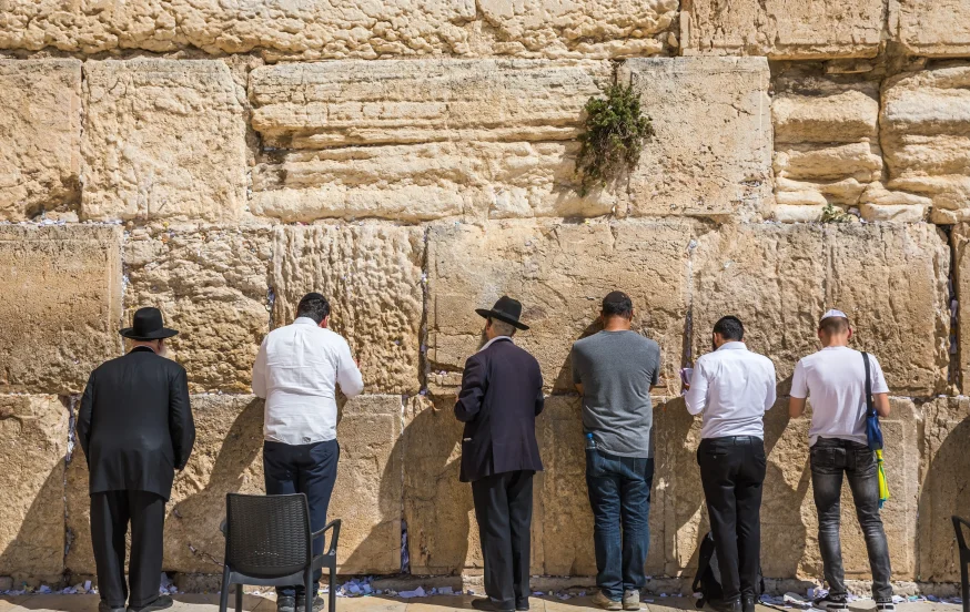 הרב ארז קדוסי: למה דווקא בחודש הכי קשה - מסתתרת הישועה הכי גדולה? הרב ארז קדוסי: למה דווקא בחודש הכי קשה - מסתתרת הישועה הכי גדולה?