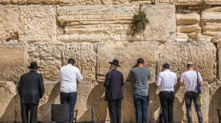 הרב ארז קדוסי: למה דווקא בחודש הכי קשה - מסתתרת הישועה הכי גדולה?