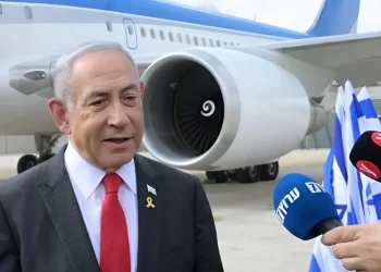 בצל המתיחות: נתניהו ממריא לפגישה מכריעה עם טראמפ בצל המתיחות: נתניהו ממריא לפגישה מכריעה עם טראמפ