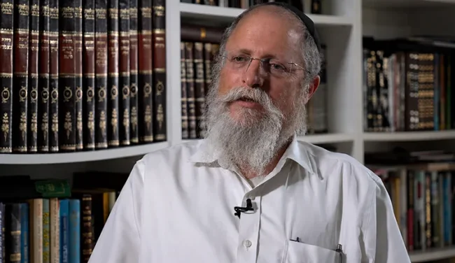 "אני התינוק הראשון שנימול במערת המכפלה אחרי 700 שנה"