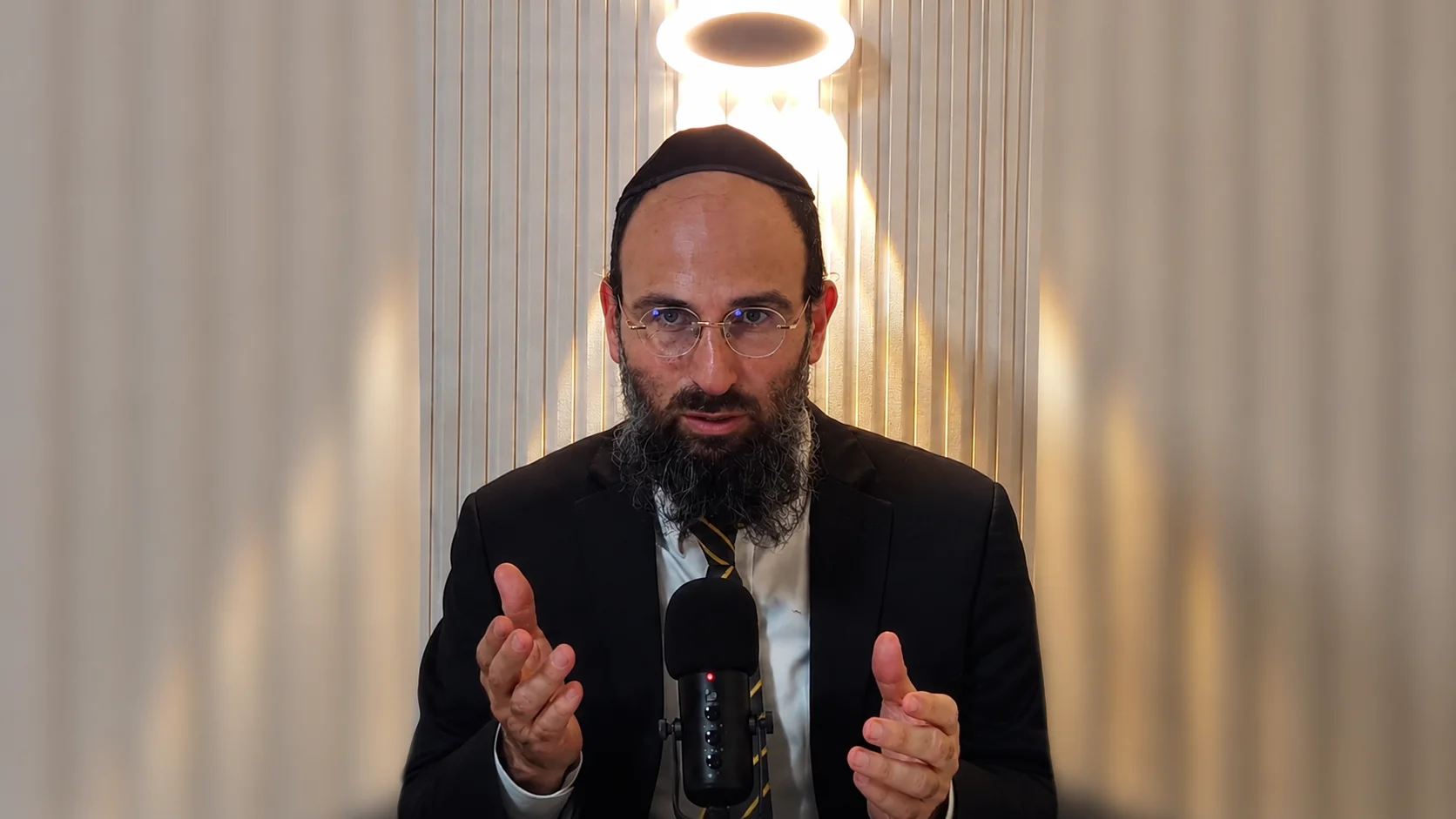 איך עושים קידוש בשבת - על פי הקבלה | הרב יצחק הדר