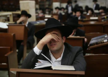 במוצאי שבת זה קורה: הכוחות שמתעוררים - והדרך להינצל מהם במוצאי שבת זה קורה: הכוחות שמתעוררים - והדרך להינצל מהם