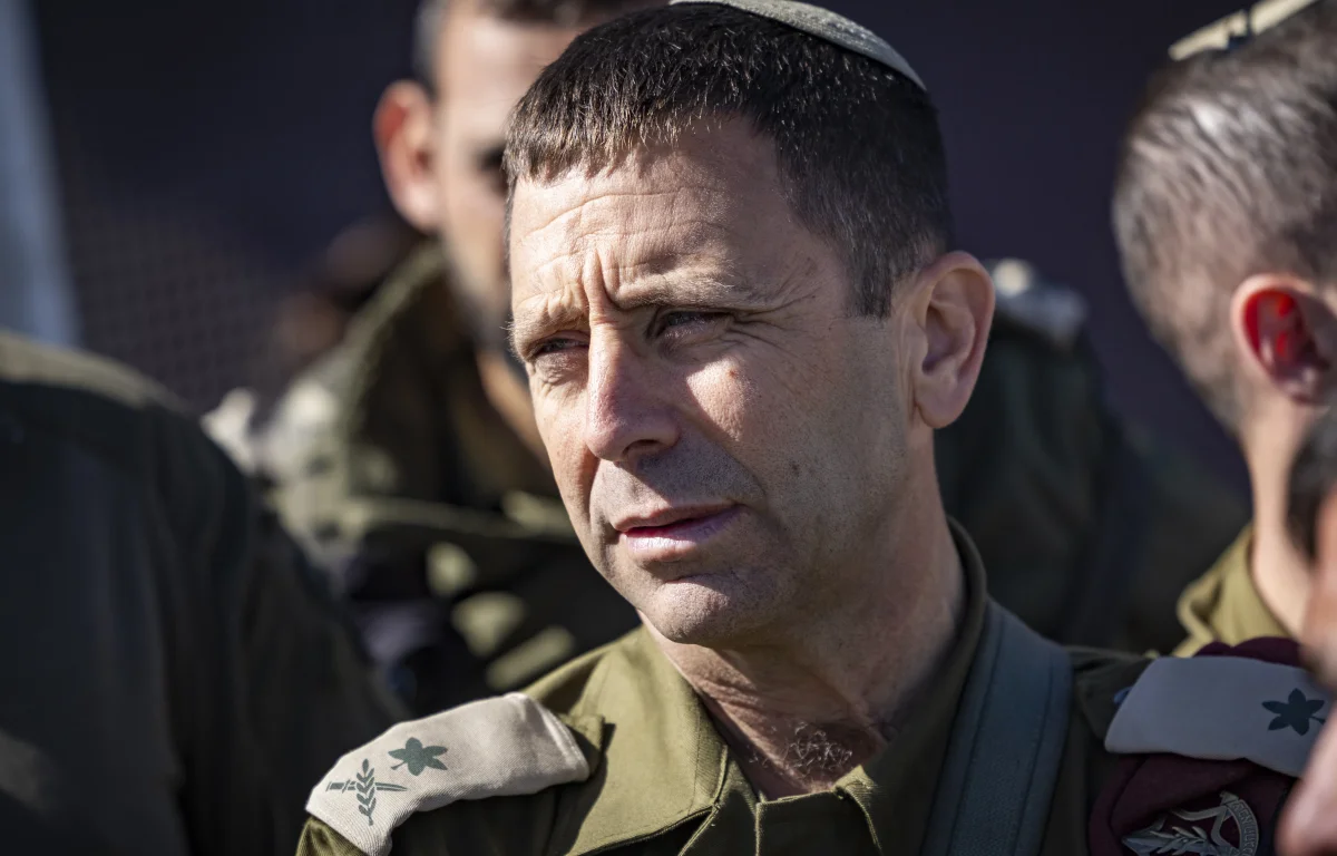 לאחר הסערה: כץ מכחיש כי הדחת האלוף בלוט נועדה לצרכים פוליטיים לאחר הסערה: כץ מכחיש כי הדחת האלוף בלוט נועדה לצרכים פוליטיים