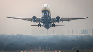 סכנה באוויר: טייס סיכן 170 נוסעים וכעת צפוי לעונש כבד