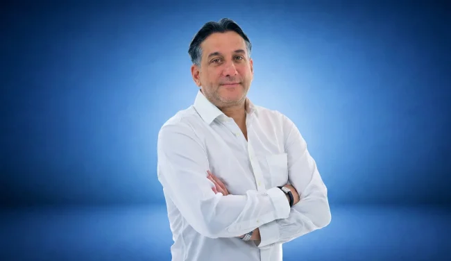 בטור מיוחד: חיים ישראל על המוזיקה, המשפחה וחשבון הנפש