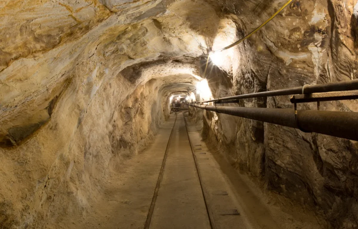 אחרי שנה שהמכרה עמד נטוש: הם חזרו וגילו בו יהלום בשווי הון אחרי שנה שהמכרה עמד נטוש: הם חזרו וגילו בו יהלום בשווי הון