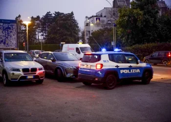 אנטישמיות בלב רומא: רב קשיש הותקף ברובע היהודי אנטישמיות בלב רומא: רב קשיש הותקף ברובע היהודי