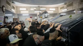 "תראה אותו, הוא עומד": הסיפור המדהים מציון הבבא סאלי בנתיבות