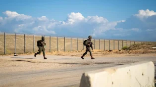כוננות: בצה"ל נערכים לירי צלפים ולפיגועים מצד חמאס