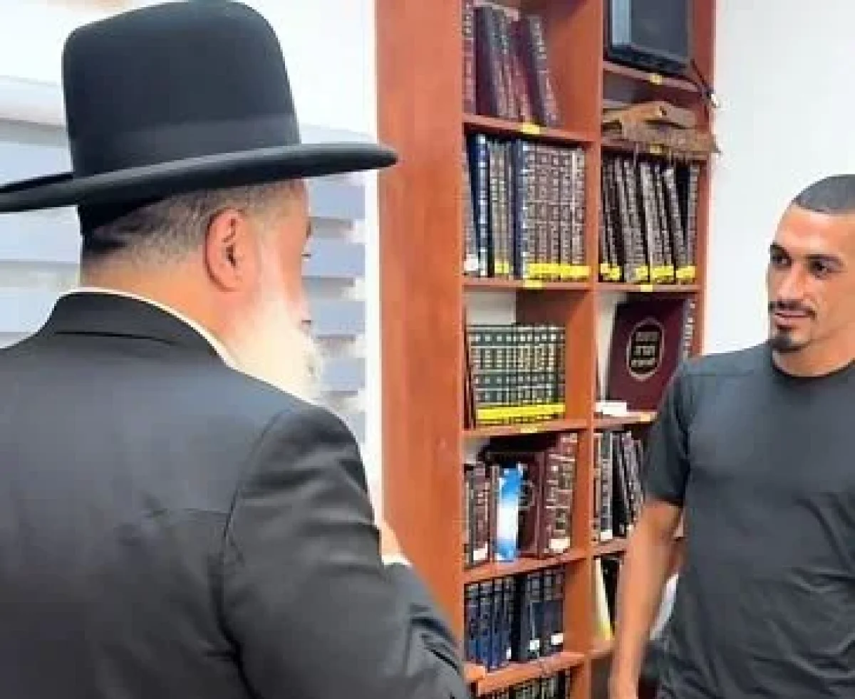 הישר מסכנין לרב יגאל כהן: המפגש המפתיע יחד עם שני צעירים ערבים