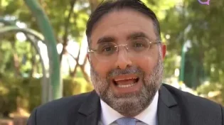 "ידעתי שהוא נוכל": הוא עקב אחרי הרב בטיסה - ואז גילה את האמת