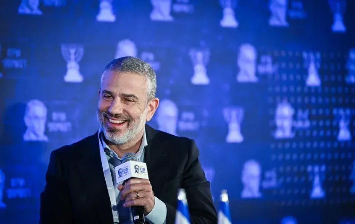 ינון מגל: מעדיף בן בישיבה על זכייה של 50 מיליון שקל