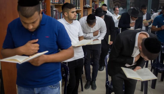 ספרדים ואשכנזים באלול - כך נולדו מנהגי הסליחות