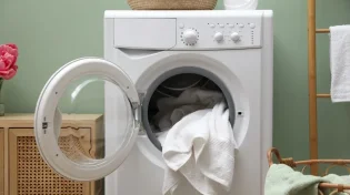 הכביסה הסתיימה? אל תמהרו לסגור את דלת מכונת הכביסה