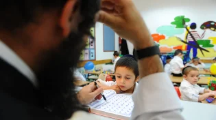 השעון נגנב - אך המורה בחר בדרך שאיש לא ציפה לה