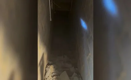 כמו בסרט אימה: שברו קיר בבית וגילו עולם שלם מתחתיו