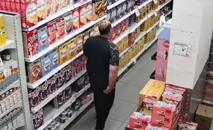 מאות שעות תיעוד חשפו את החשוד בהרעלת מחיות התינוקות