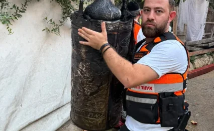 אבל כבד בערב החג: עשרה ספרי תורה נשרפו בירושלים