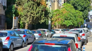 החנייה נראית חוקית לגמרי, אז למה אתם עלולים לקבל דוח?