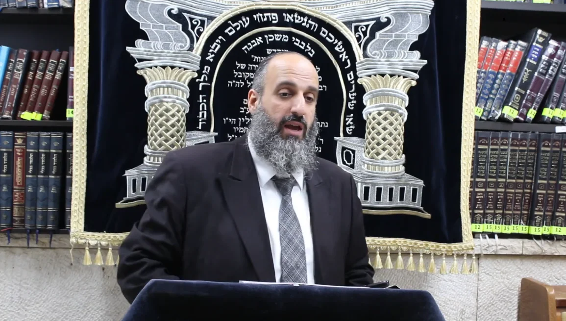 איך לזכות לשמחה אמיתית? | הרב יניב עזיז