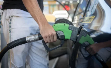 שוב מעל 8 שקלים: הזינוק שמחכה לנהגים בתחנות הדלק
