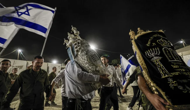 ראש העיר נדהם מהריקודים, תשובת הרב שינתה הכול