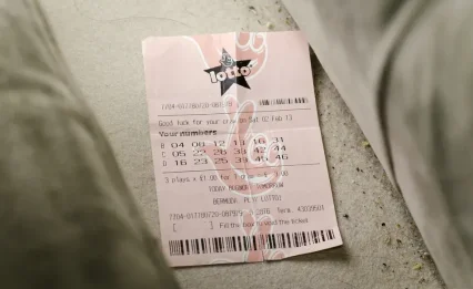 כרטיס הלוטו נשכח במשך 4 חודשים, ואז התגלתה הזכייה
