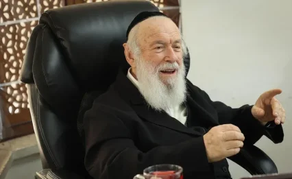 הדירה לא נמכרה, ואז הרב זילברשטיין נתן עצה מפתיעה