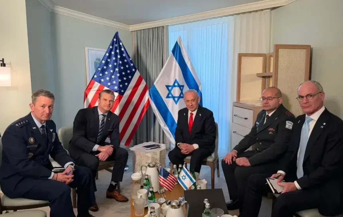 נתניהו והבכירים האמריקאיים נתניהו והבכירים האמריקאיים