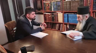 "יש שם איש קדוש": הרגע שהרב ביקש להפנות את המצלמה
