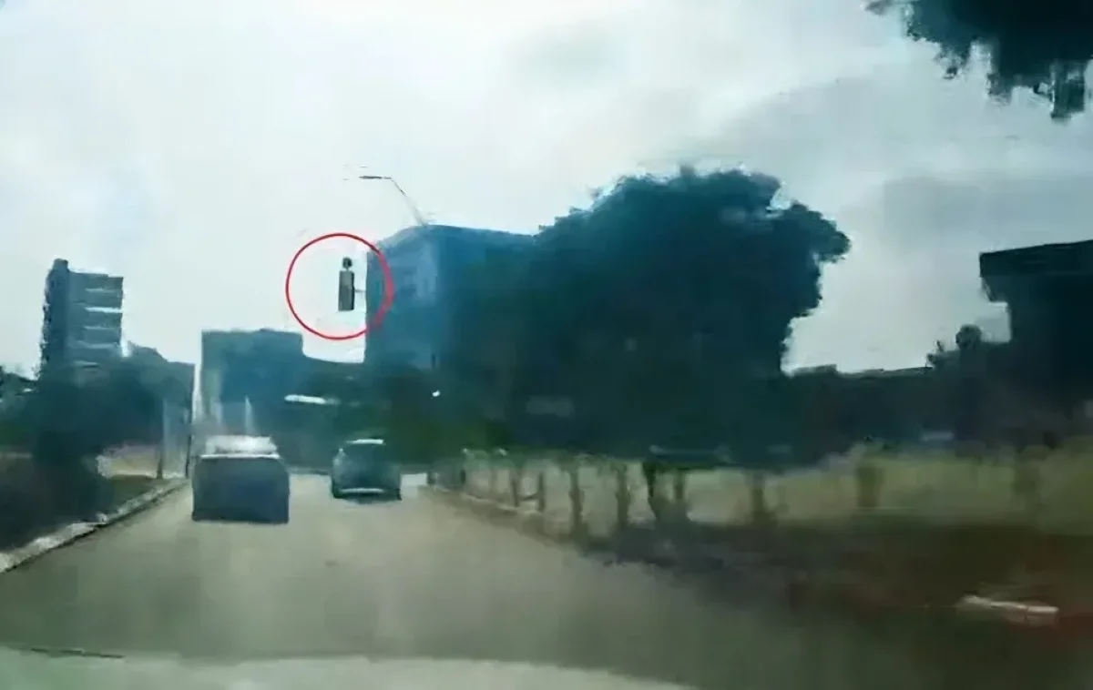 בעת המרדף בעת המרדף