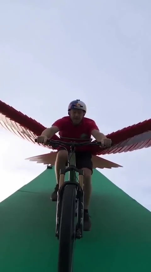 מטורף: אופניים עם כנפיים שממריאים ועפים באוויר!