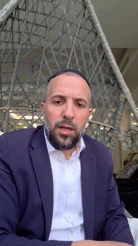 הילד שלכם מתרחק מהדת? יש דבר אחד שכל הורה חייב לדעת! המחנך הרב שמואל אריה אזואלוס במסר מטלטל מפרשת השבוע. צפו ושתפו!