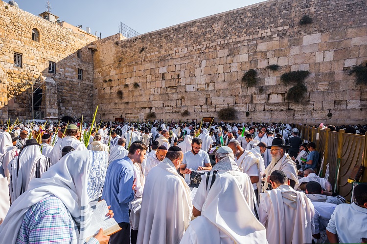 הקורונה: לא תתקיים ברכת כוהנים המונית בכותל המערבי