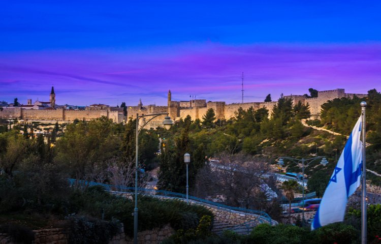 לשפץ ביום העצמאות (צילום: John Theodor/shutterstock)