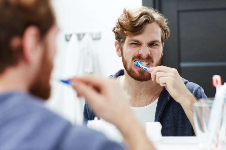 צחצוח שיניים ביום כיפור. (צילום: Pressmaster/shutterstock)